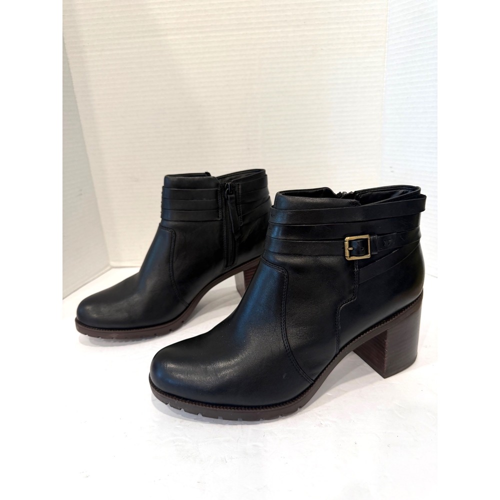 Clarks Malvet Maria Black Leather Buckle Block Heel Zip Up Ankle Boots Sz 10M